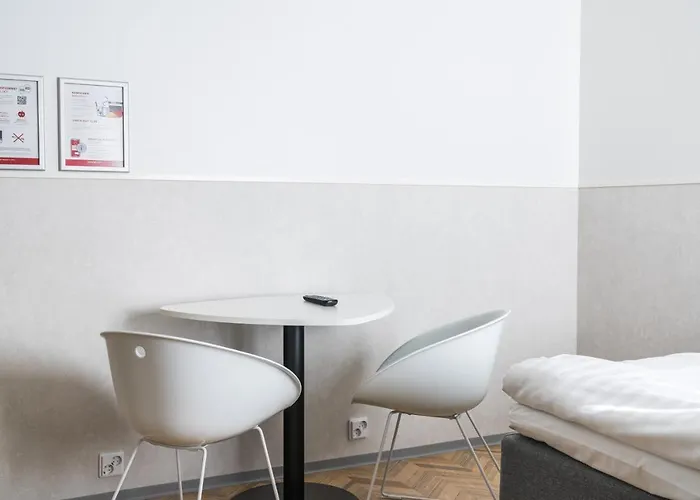 Omena Kauppiaskatu Hotel 2*