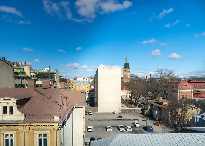 Omena Kauppiaskatu 2*